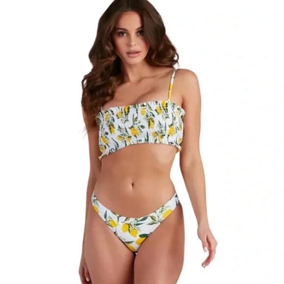 Cabana Del Sol Lemon Print Bikini Set Size Medium NWT - Picture 11 of 11